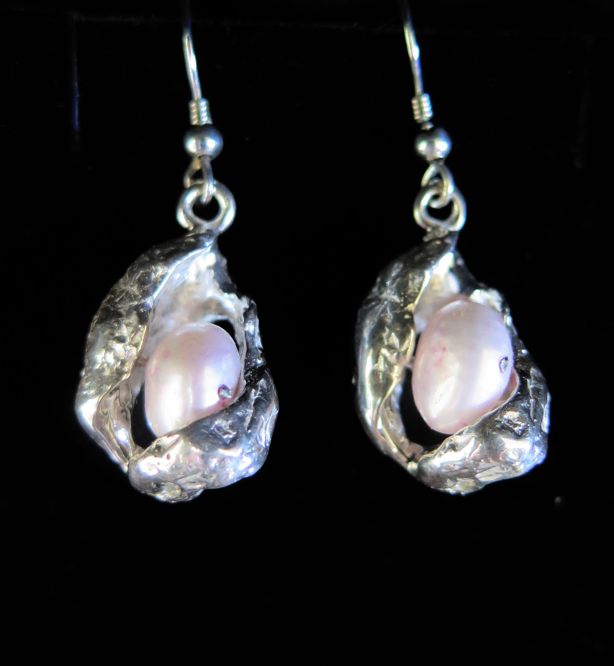 <b>No. 52</b>Sterling silver and pink freshwater pearl earrings